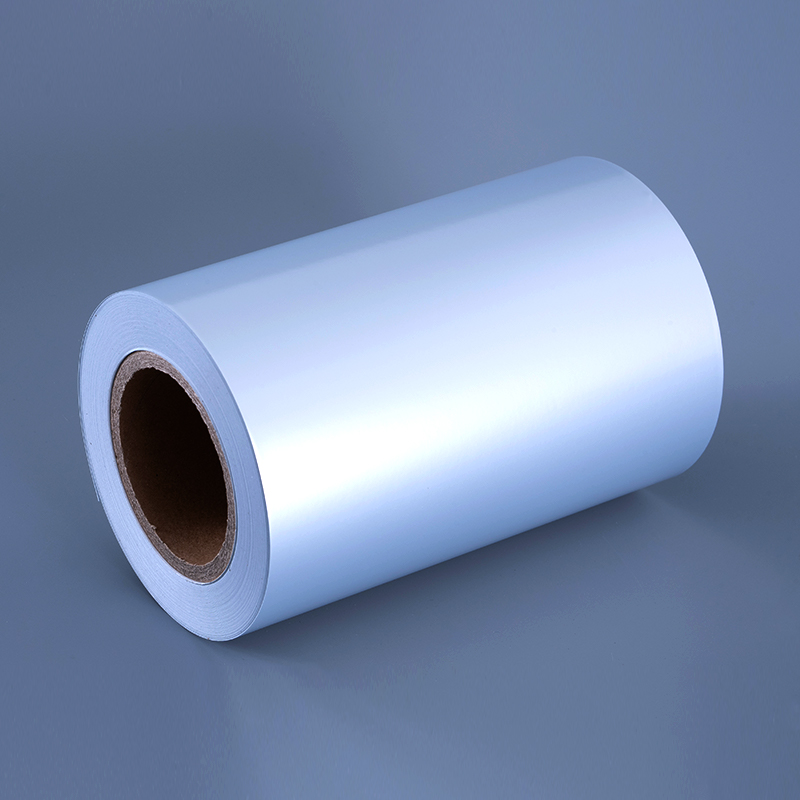 วัสดุฉลากฟิล์มโพลีเอสเตอร์สีเงินด้านขนาด 50mic พร้อมกาวอะคริลิกสูตรน้ำและการเคลือบสูตรน้ำ