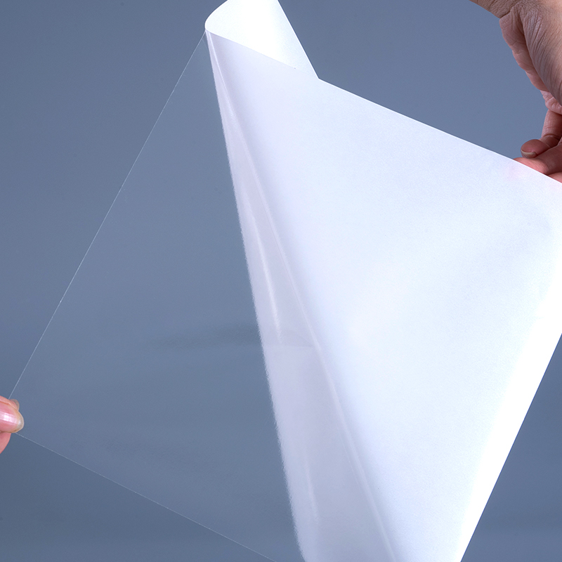 ฟิล์ม PET โปร่งใส 25mic พร้อมฉลากโพลีเอสเตอร์ใสกาวแบบถอดได้