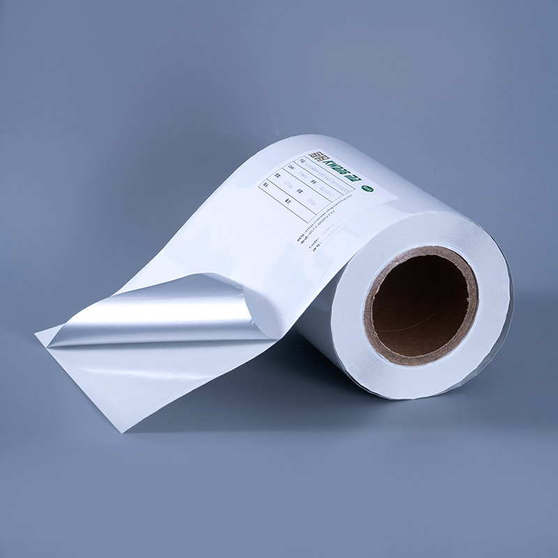 ฉลากกาวในตัวฟิล์มโพลีเอสเตอร์อลูมิไนซ์สีขาวมัน 25mic พร้อมกาวอะคริลิกสูตรน้ำสำหรับการพิมพ์อิงค์เจ็ท